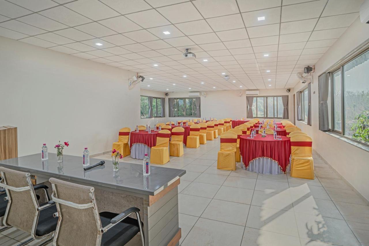 Sterling Gir Hotel Talala Exterior foto