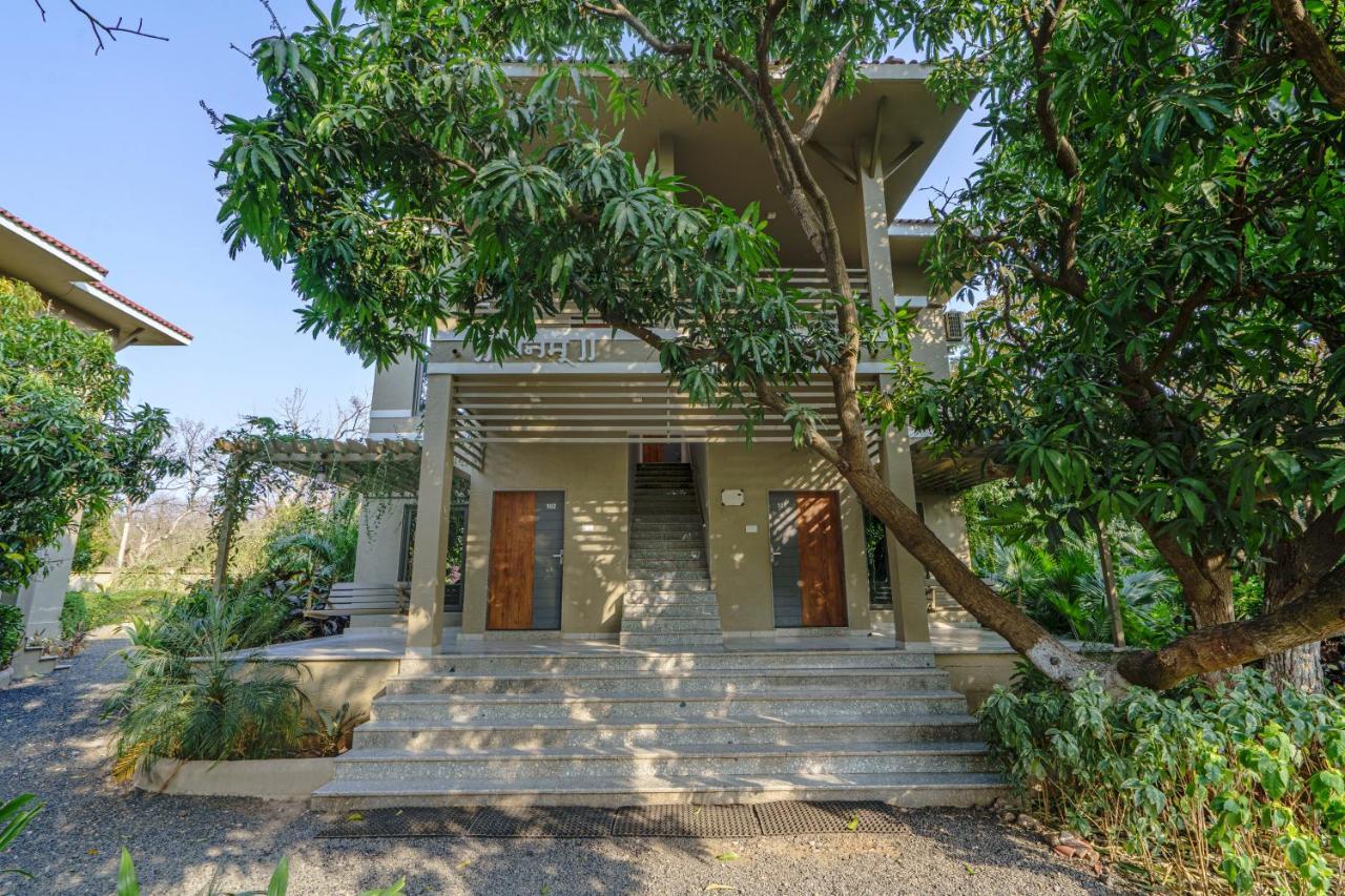 Sterling Gir Hotel Talala Exterior foto